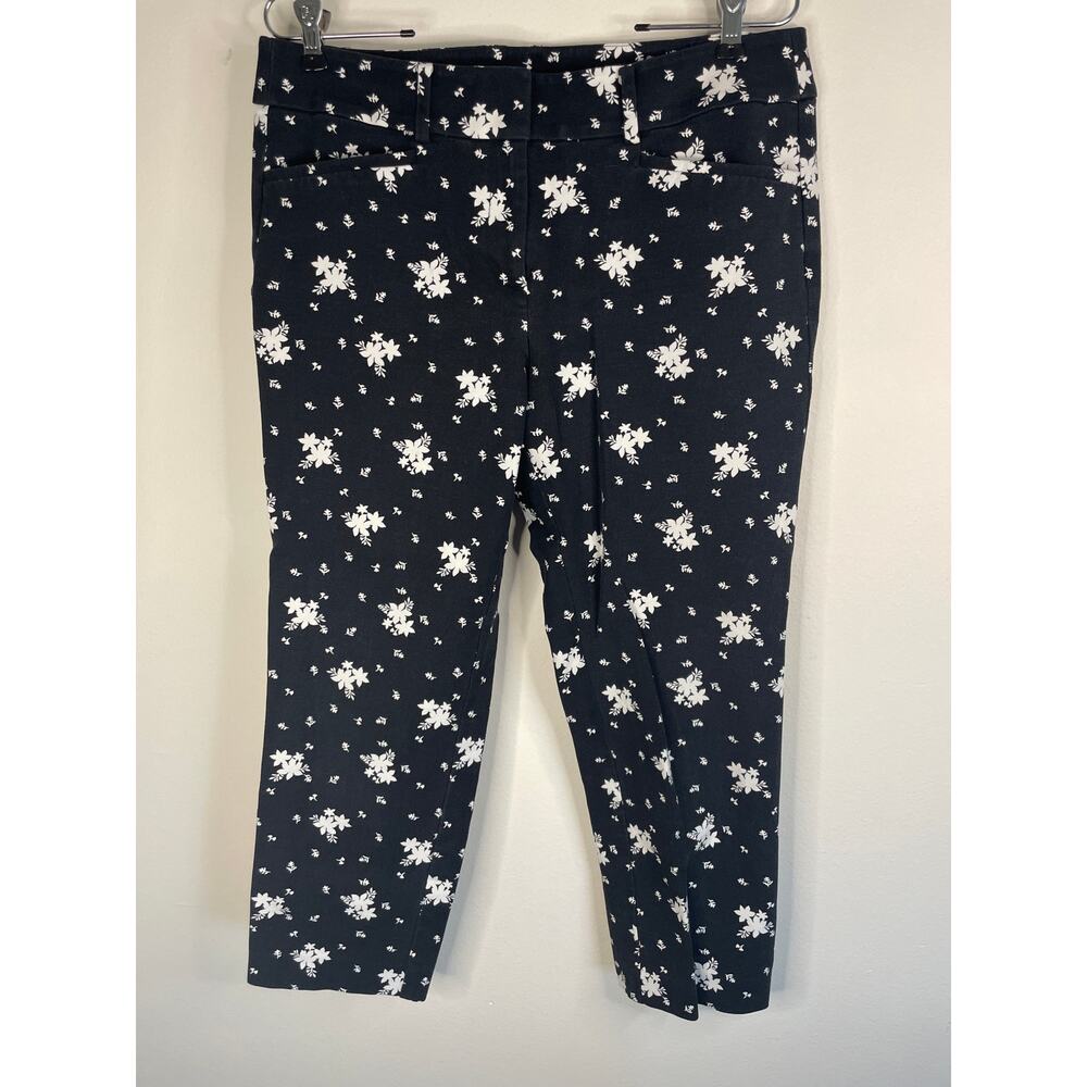 Loft  The Rivera Pant Capri Marisa Black White Floral Pants Size 8